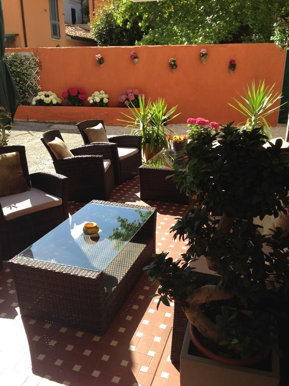 רימיני Hotel Mirella מראה חיצוני תמונה